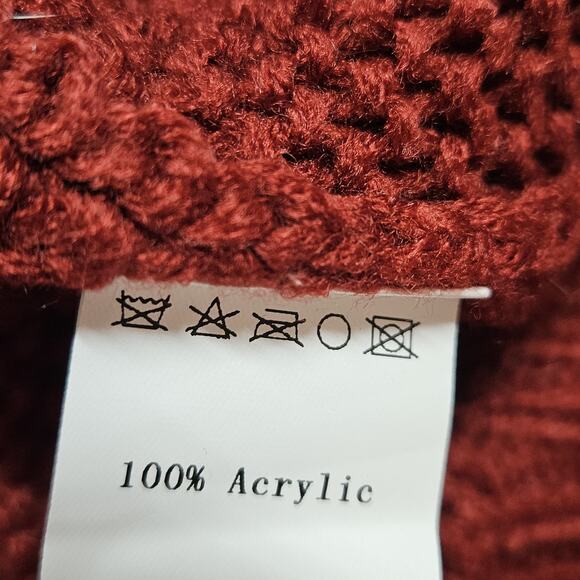 Red Oversized Turtleneck Sweater Size Medium - Picture 4 of 5